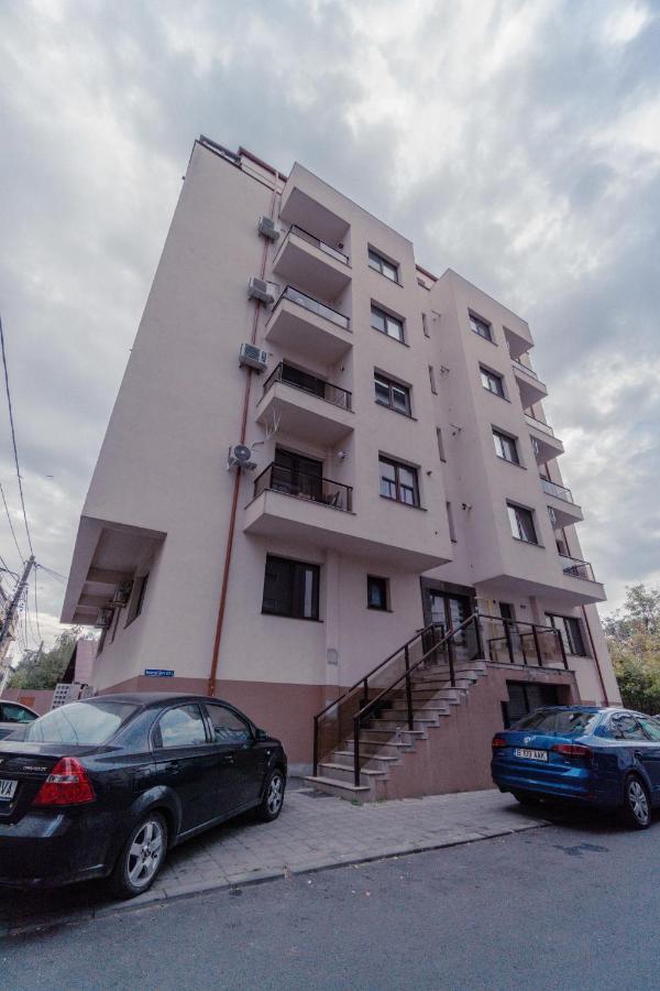 Luxury Baneasa Bucharest Exterior photo